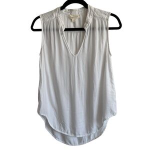 Cloth & Stone White Sleeveless Shirred Shoulder Top, Size S